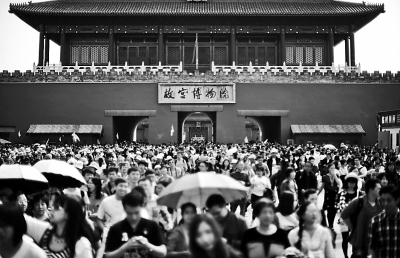 旅游法实施一年问题尚存：旅游乱象为何仍难禁
