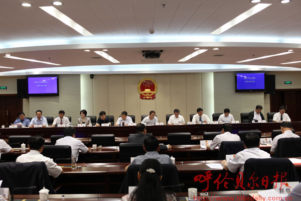 第三届人大常委会第三次会议召开