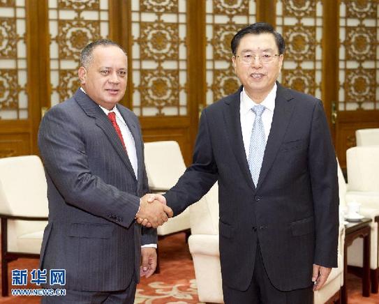 （时政）张德江会见委内瑞拉统一社会主义党第一副主席、全国代表大会主席卡韦略