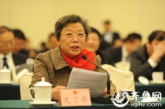 DOU_3372
