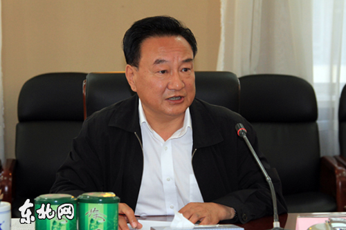 省人大常委会副主任申立国主持召开会议，听取农业法贯彻实施情况汇报。东北网记者 李博 摄