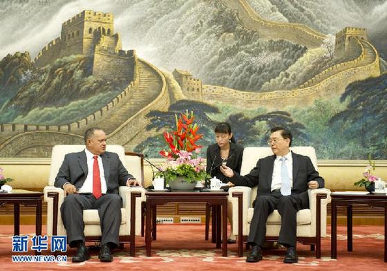 （XHDW）张德江会见委内瑞拉统一社会主义党第一副主席、全国代表大会主席卡韦略