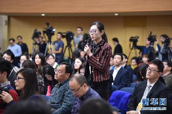 （两会）（10）五位全国人大代表就完善高等教育治理结构答记者问