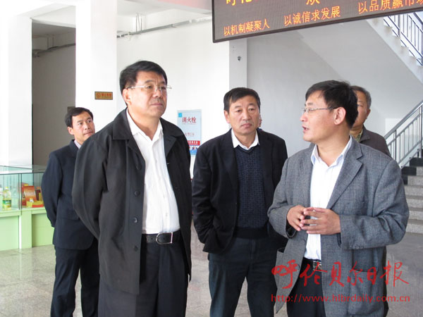 市人大环保世纪行检查团赴基层调研水污染防治等