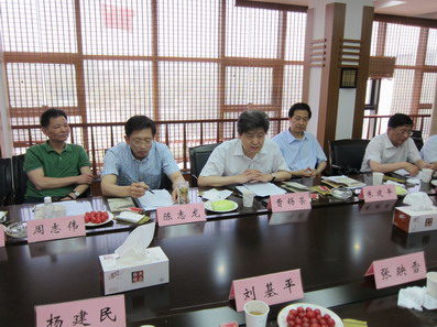 调研文化街区3.JPG