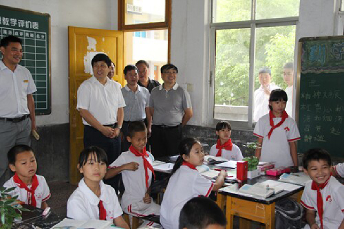 市人大常委会调研全市城乡教育资源均衡配置工作