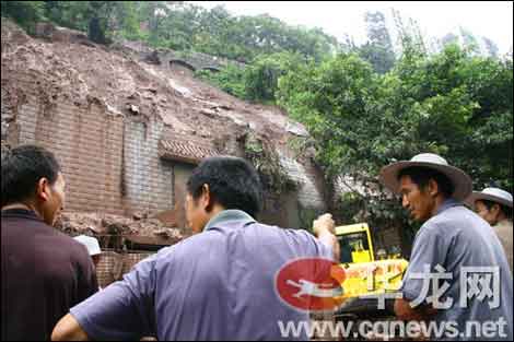 重庆西部普降暴雨 多地发生山洪泥石流（组图）