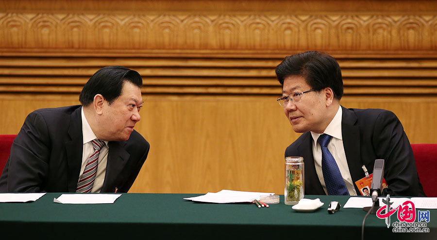 张春贤:新疆有极端分子参与了IS组织 对安全形势有信心[组图]