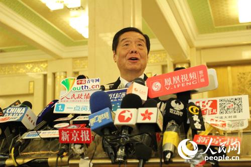 海关总署署长：继续降低低风险企业出口查验率