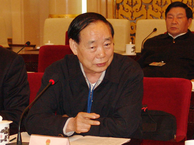 杨兴富