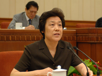 10吴爱英