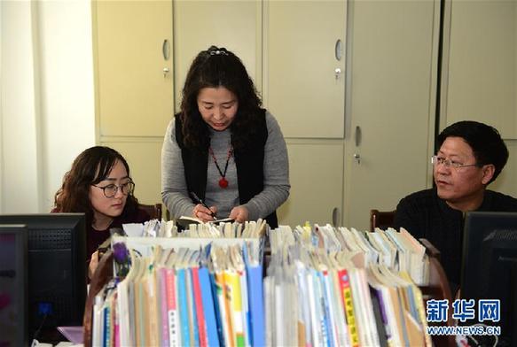 （两会·履职影像记） （5）尹清代表：建议建立校园周边安全综合治理体系